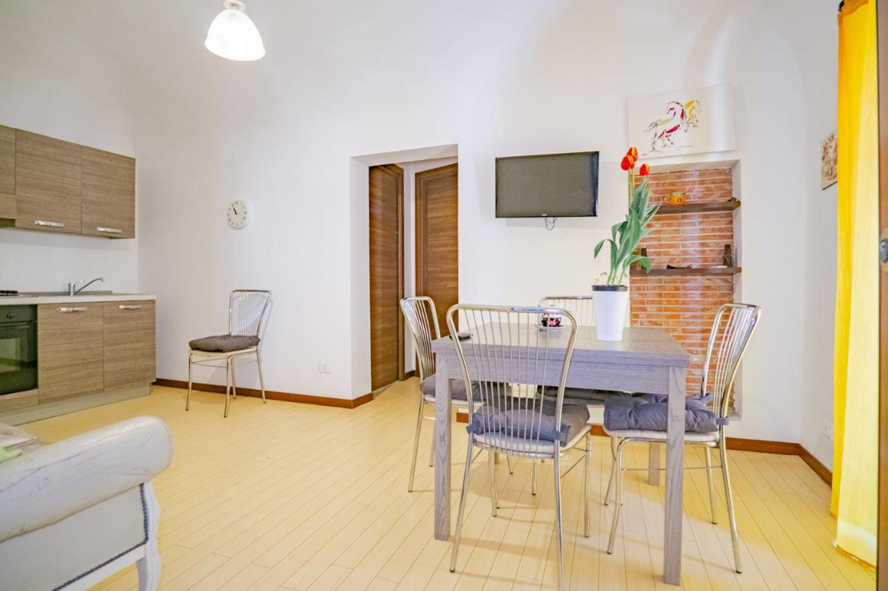 דירות קטאניה Castle Living מראה חיצוני תמונה