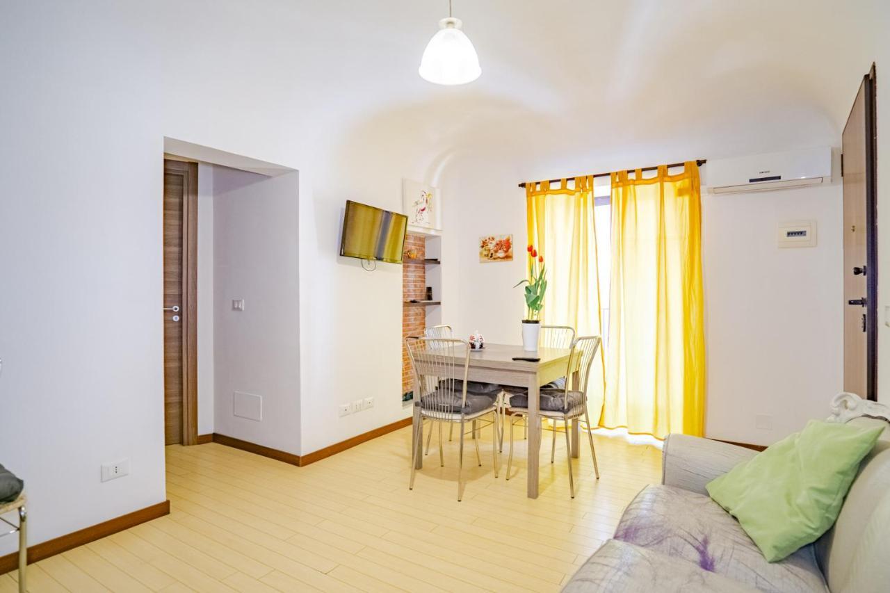 דירות קטאניה Castle Living מראה חיצוני תמונה
